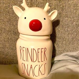 VHTF, Rae Dunn. Christmas Reindeer